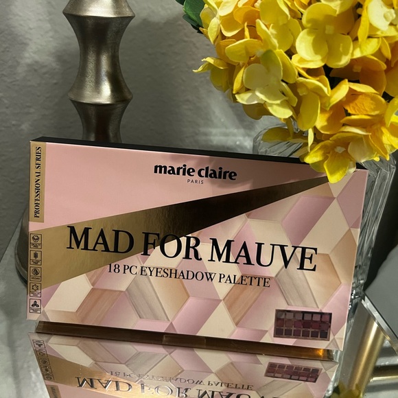 Marie Claire Paris eyeshadow - Picture 3 of 6